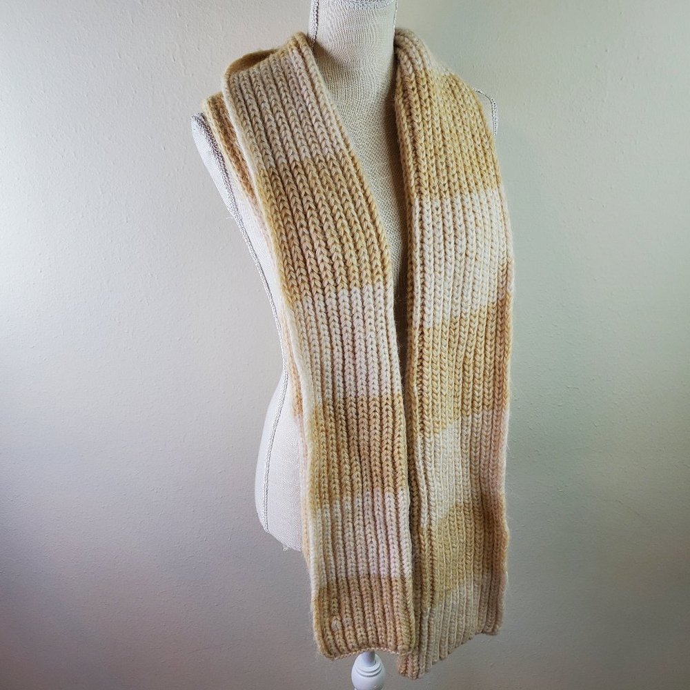 Universal Thread Goods Co Womens Off-White Stripe Knit Scarf